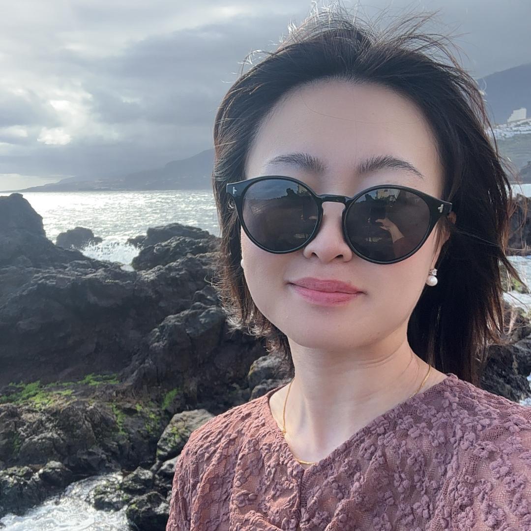 山东妹子在西班牙(九竹门业)