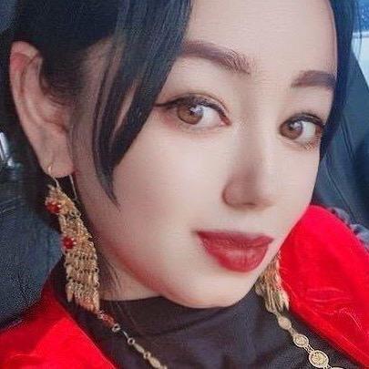 和田市衣佳坊服装店官方账号