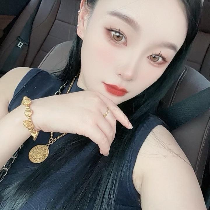 柚子吖服装