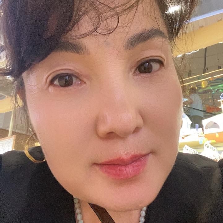 淡雅清茶