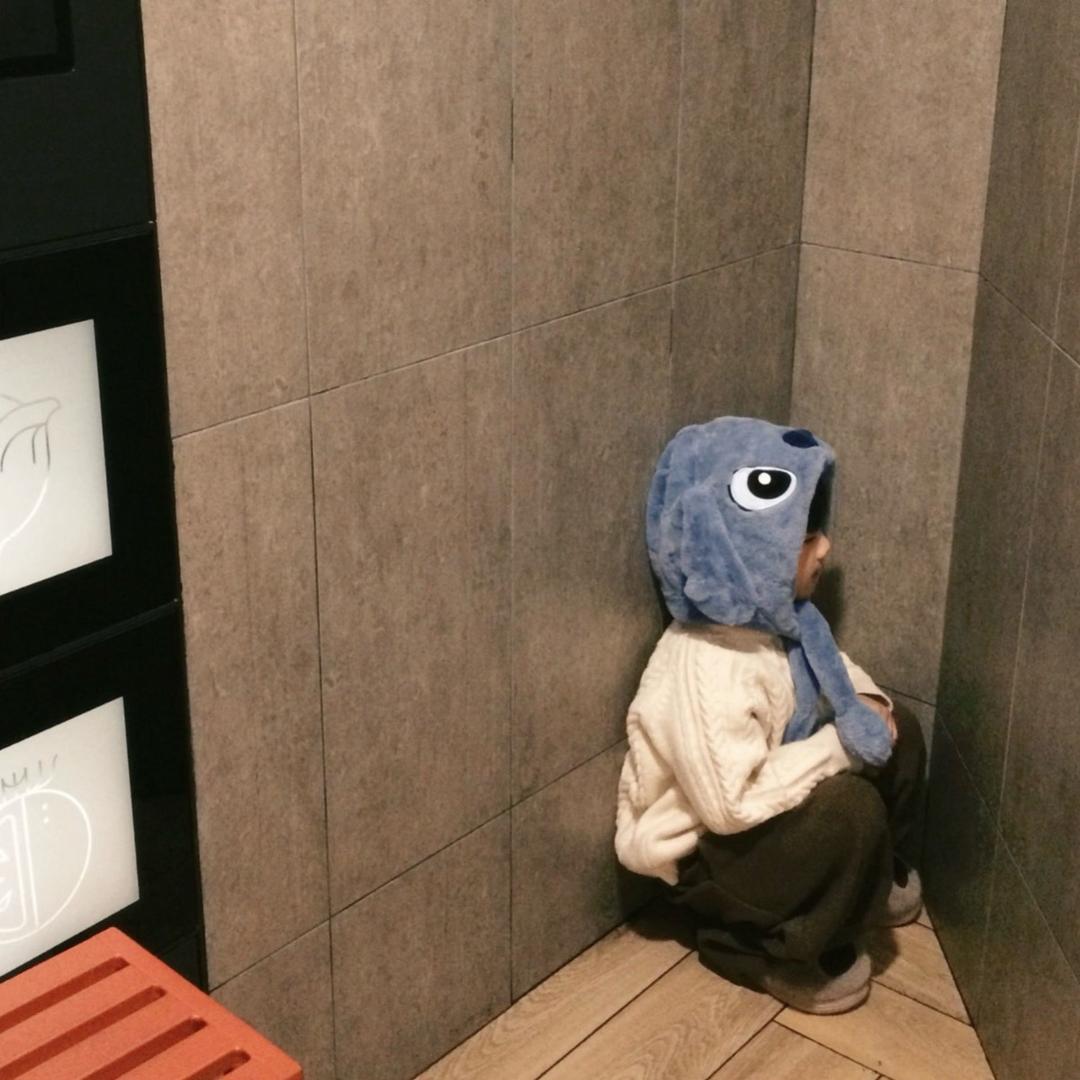 U  ㅤ