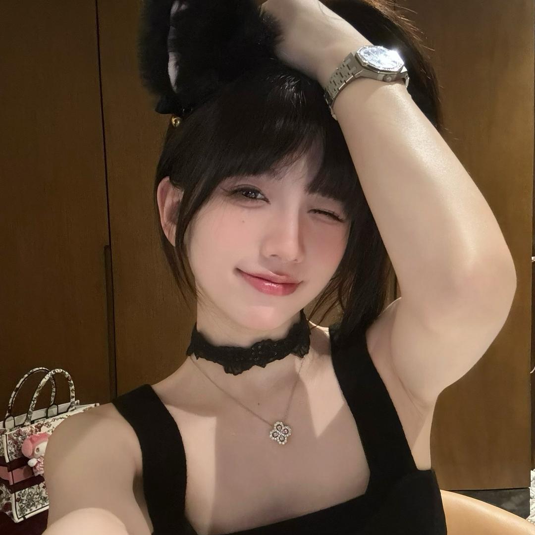 小小李Evelyn
