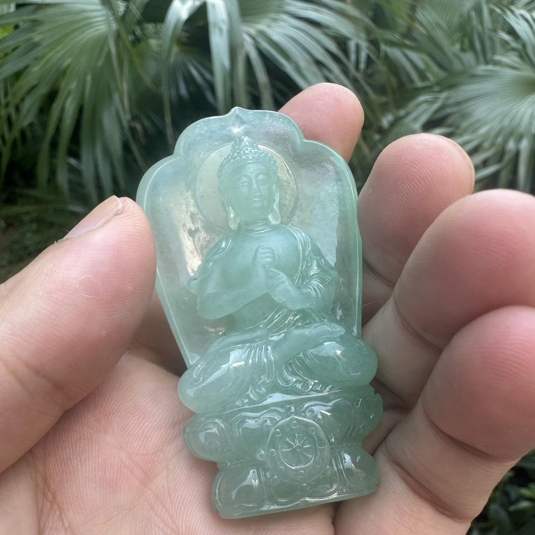 光总翡翠