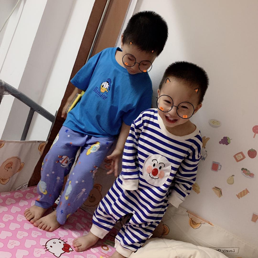 贼可爱的宸宸仔😻