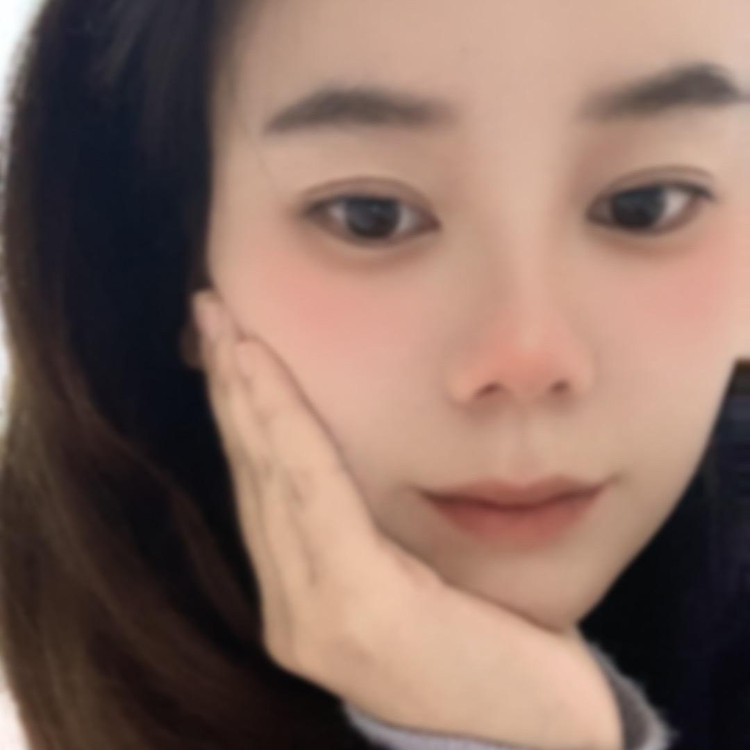 小甜甜今天也很甜