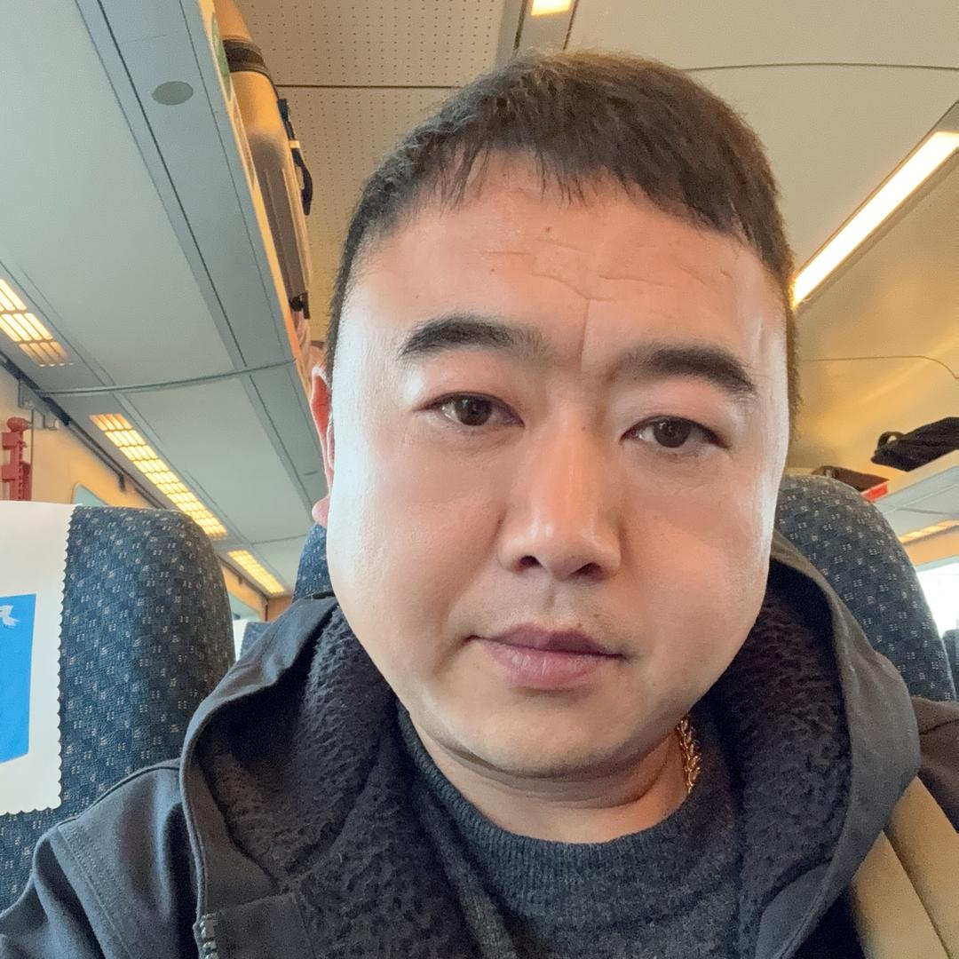 崇玮