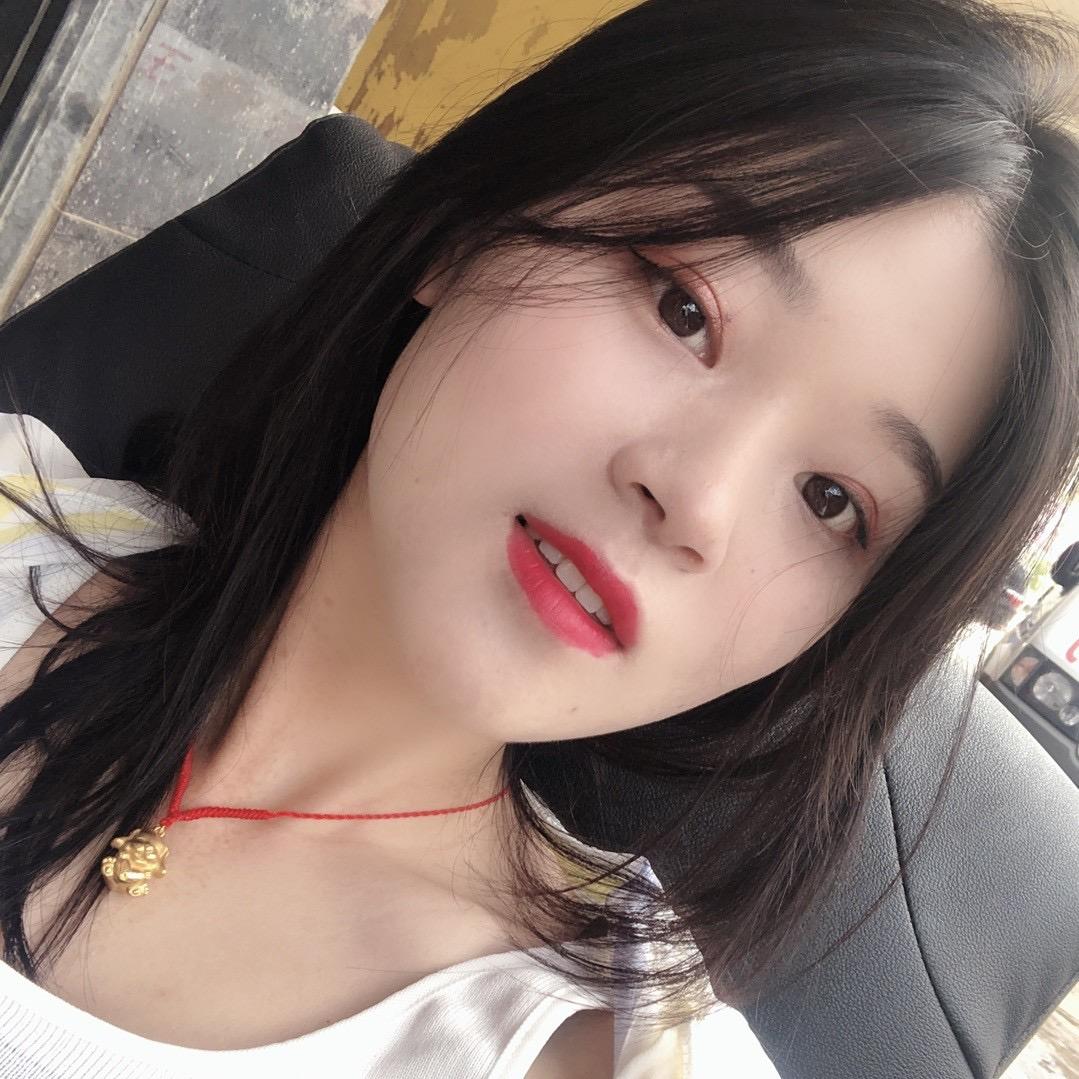 爱依依女装👗
