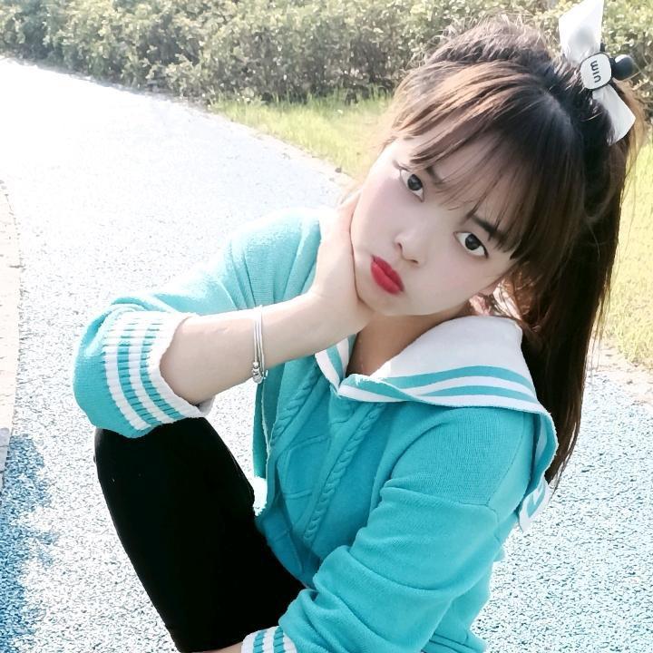 小何妹《阳梅团队》