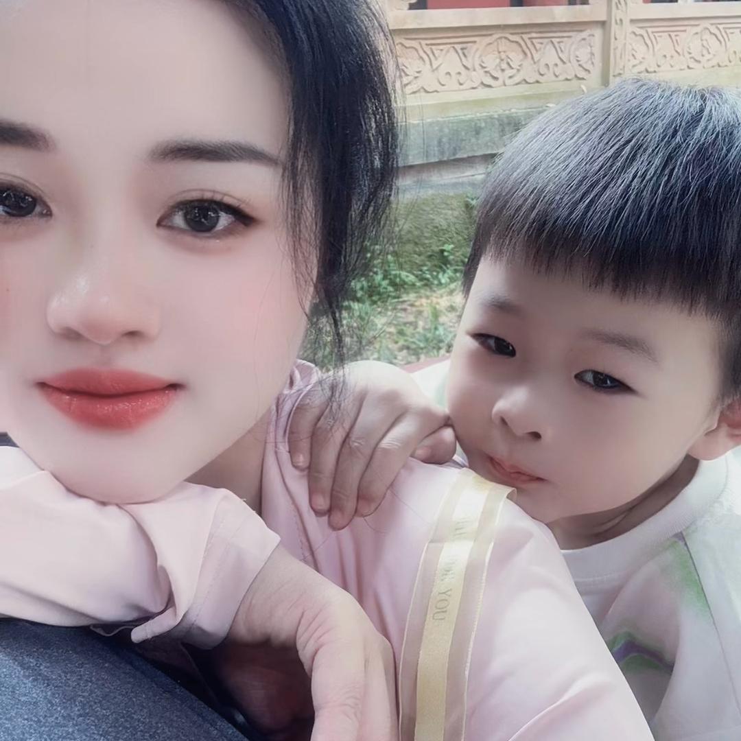 万芷毓（专业防水）