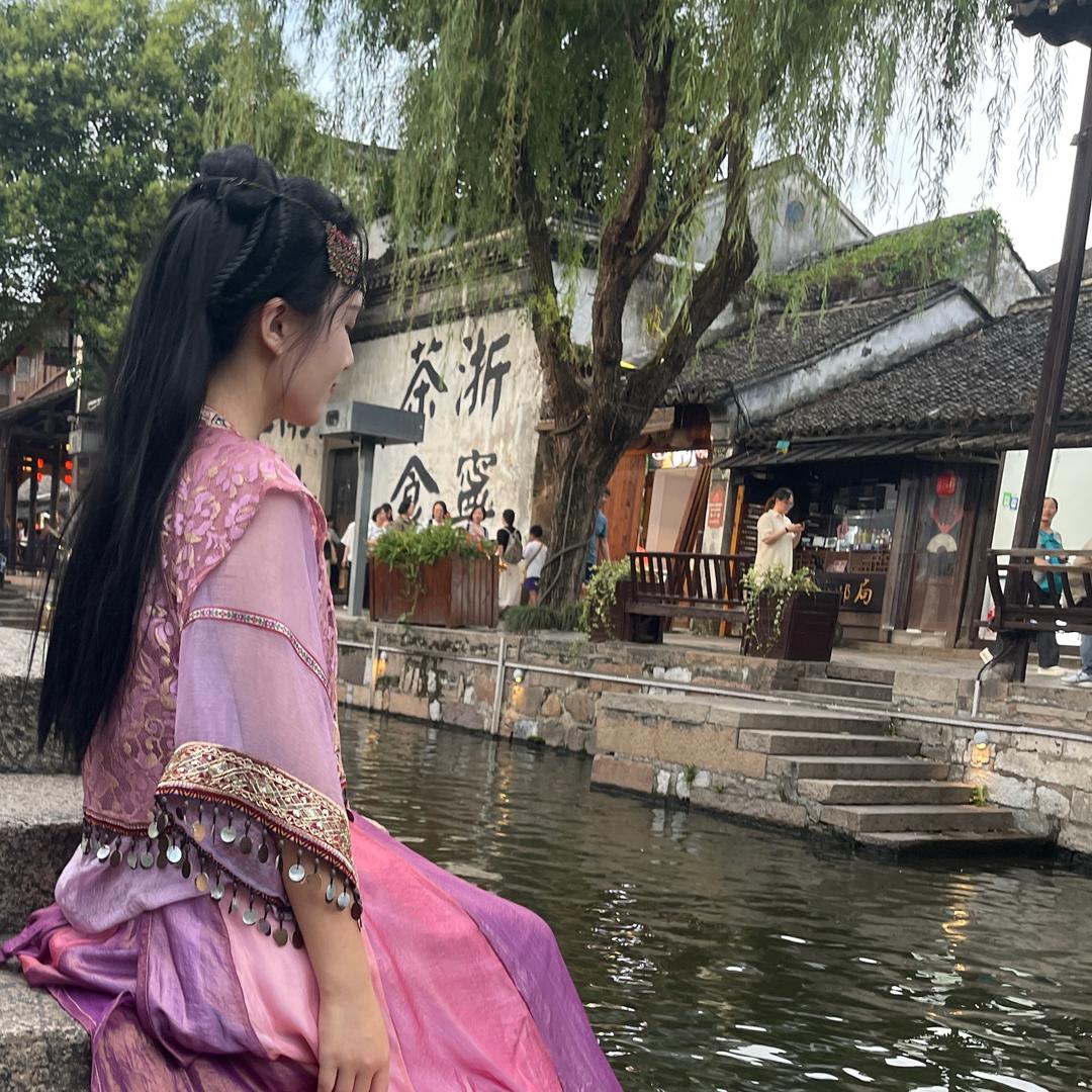 花好月圆😀