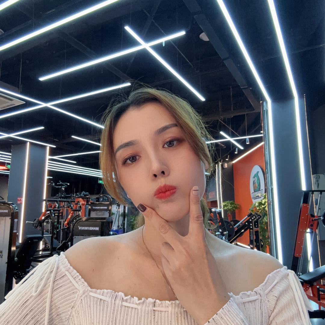 肌肉鲨鱼24h健身～孙娜