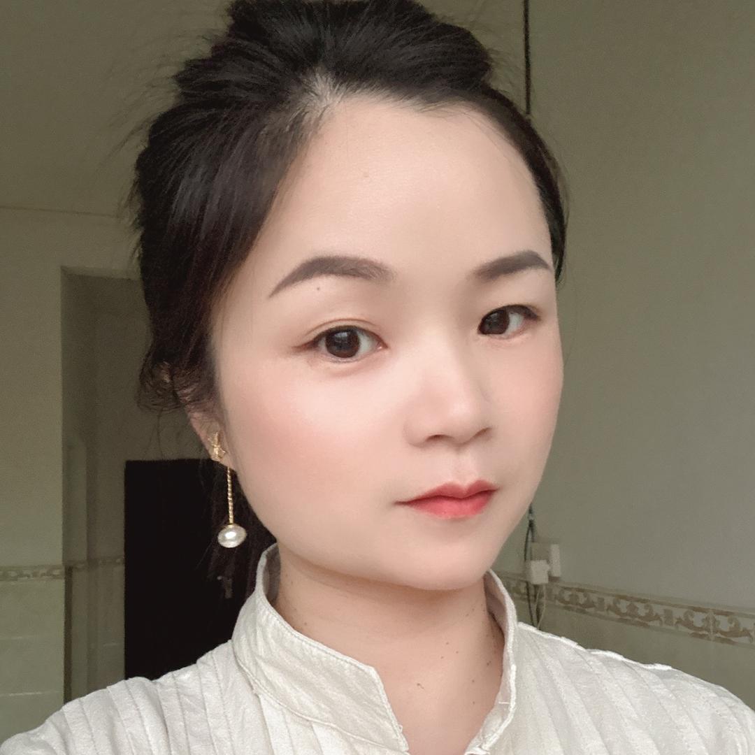 易乐乐