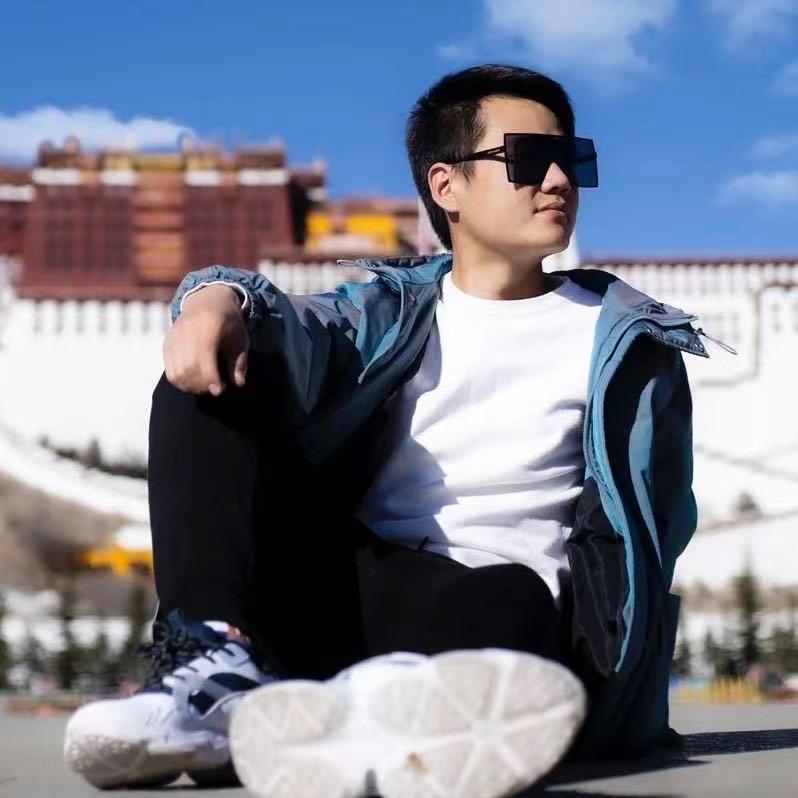卖男孩的小软糖