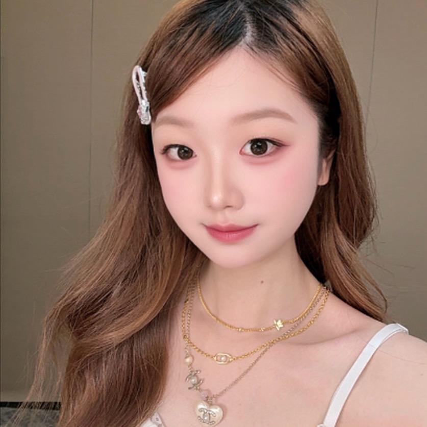 佳莹