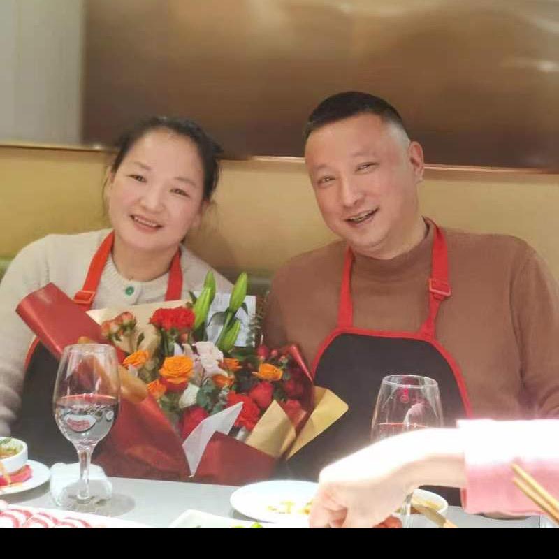 海口徐卫峰商贸商行（九堡佬黑皮哥）
