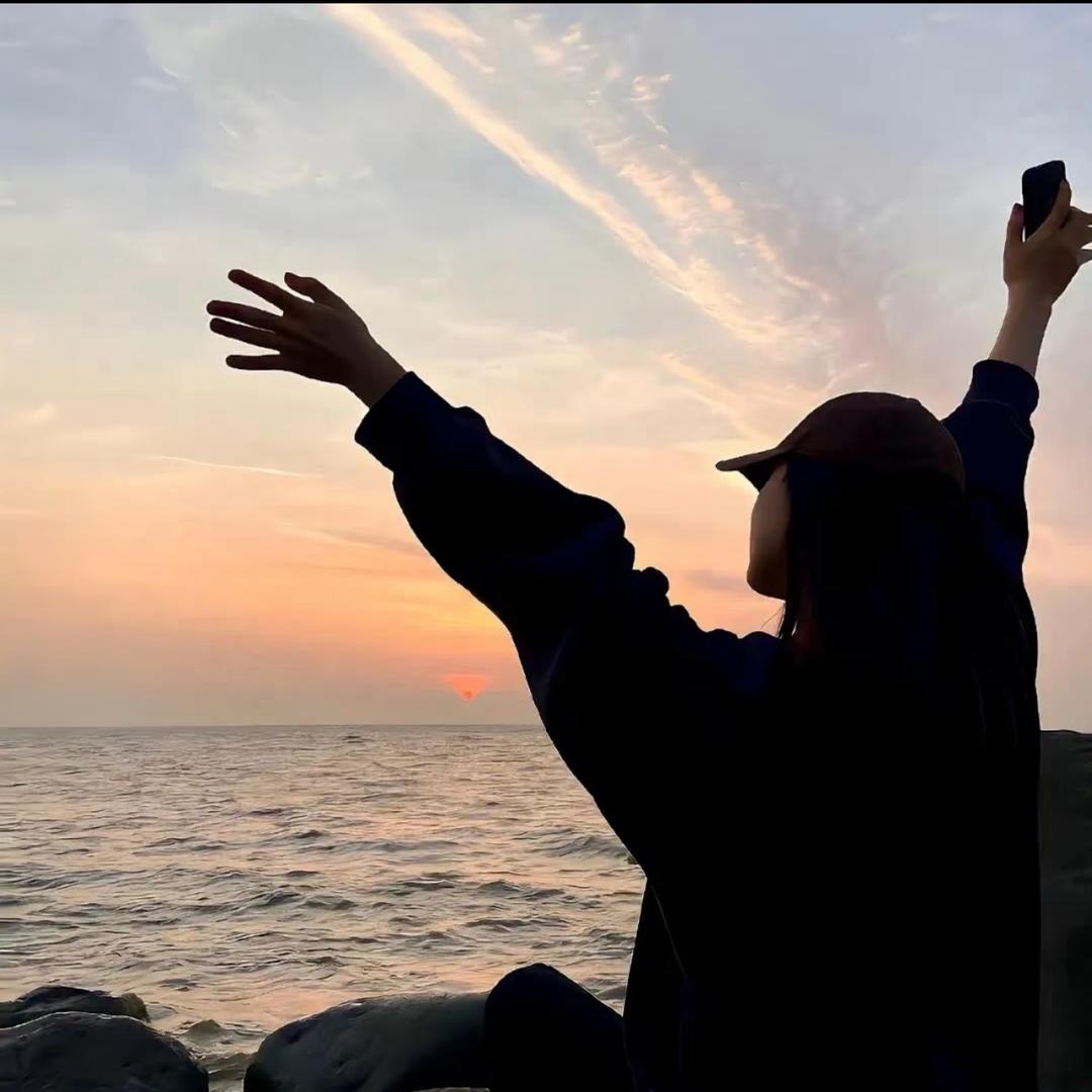 雾眠气泡水🌷
