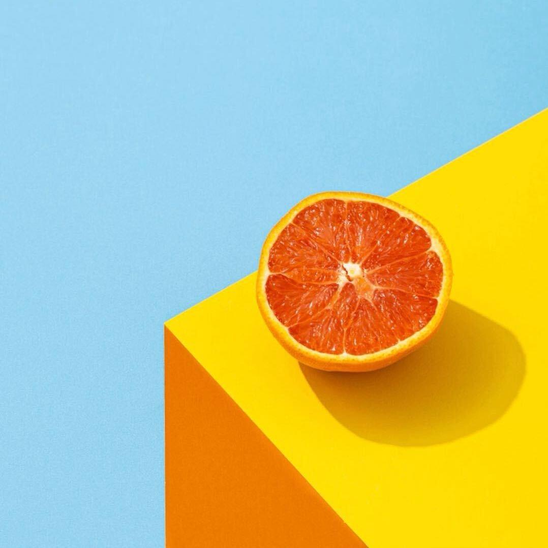 两只汤勺一个碗