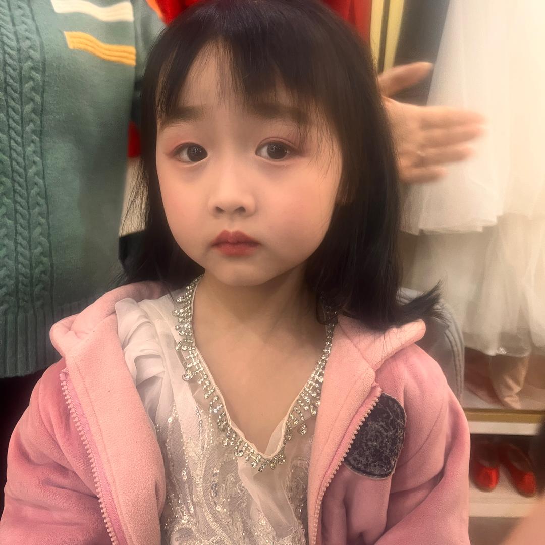 ➠_段______。