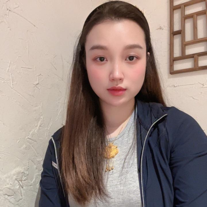 笨蛋美女