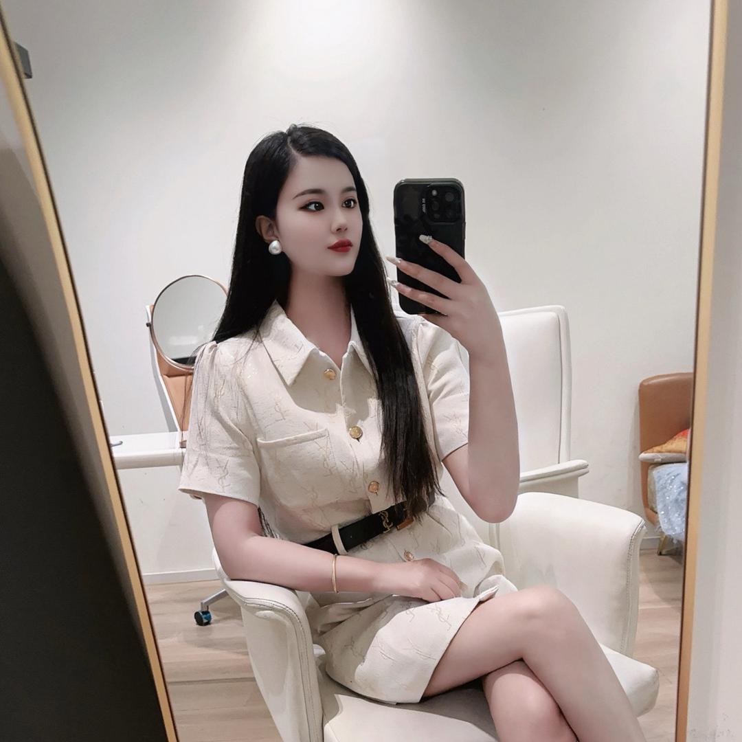 @周周