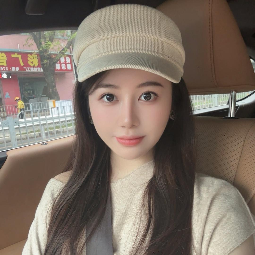 玥小潼