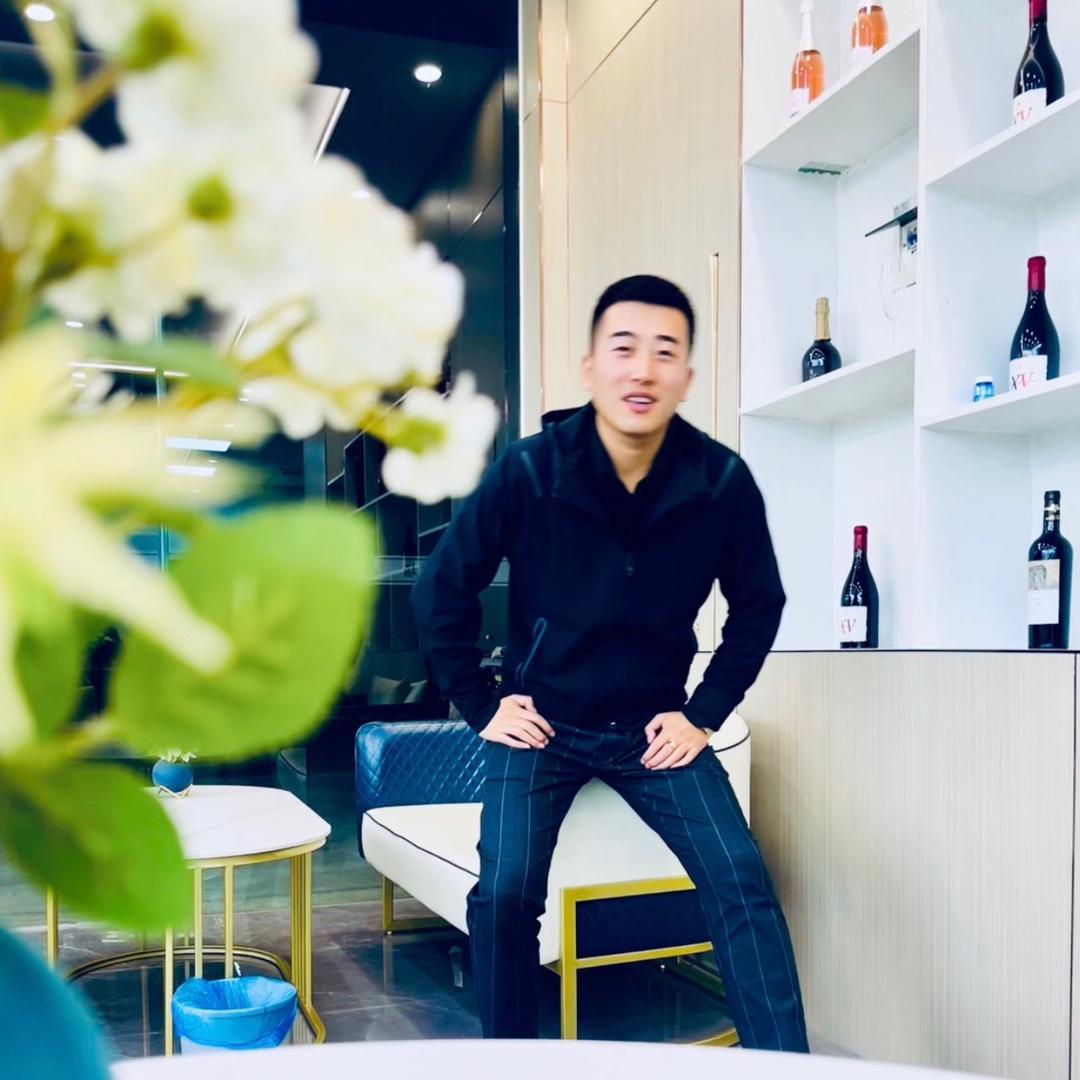 汽车 志鑫