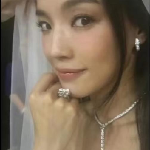 悲伤小香菜