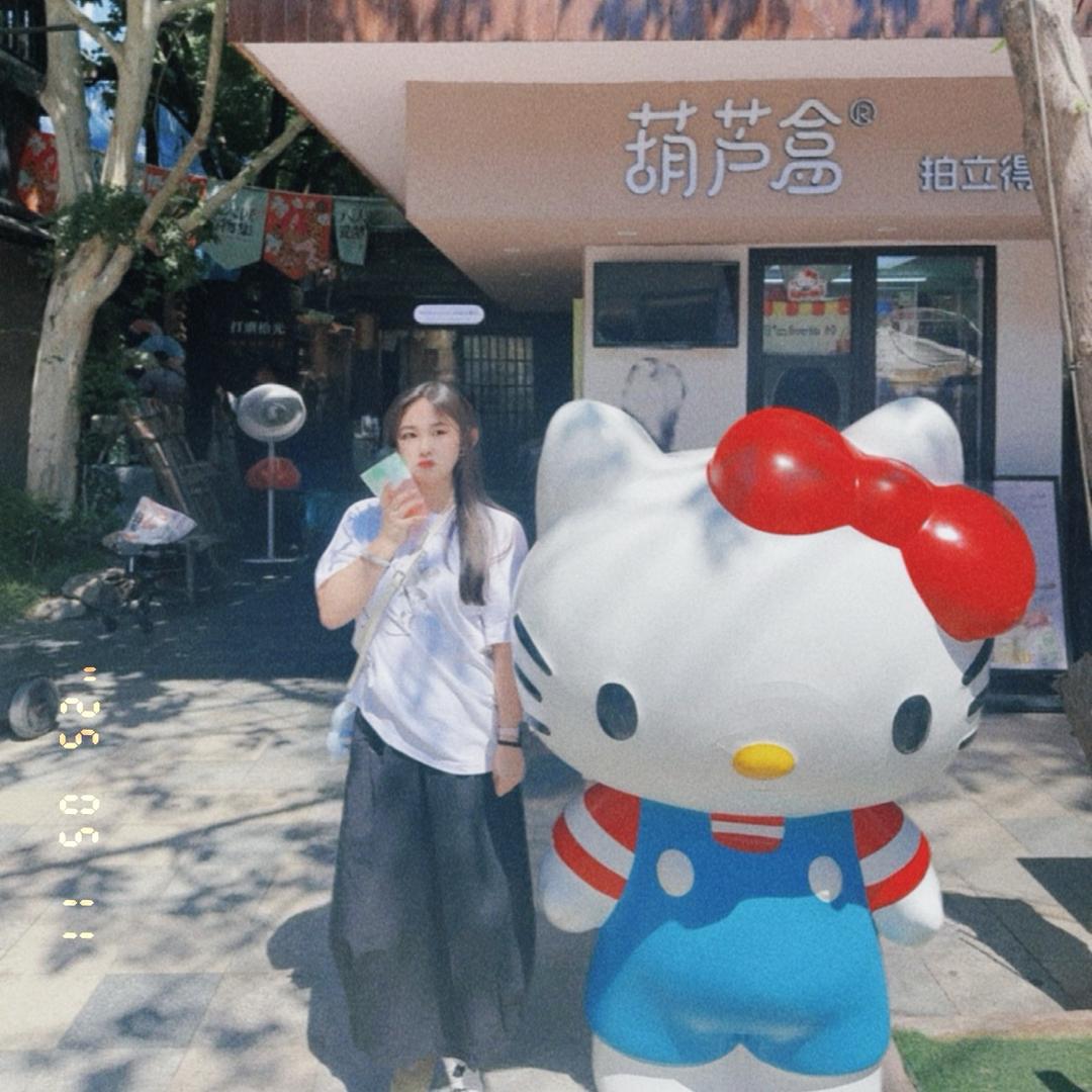 *小丹妮儿
