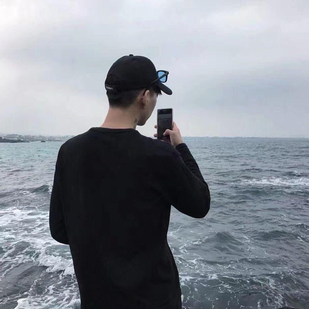 我姓韩，跃全韩