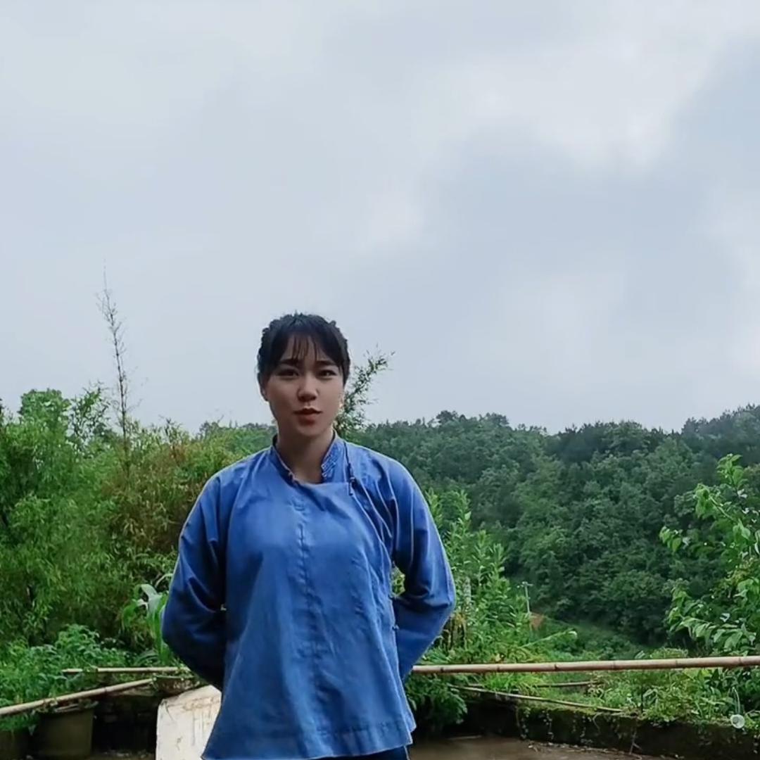 木兰  “布依乡情”