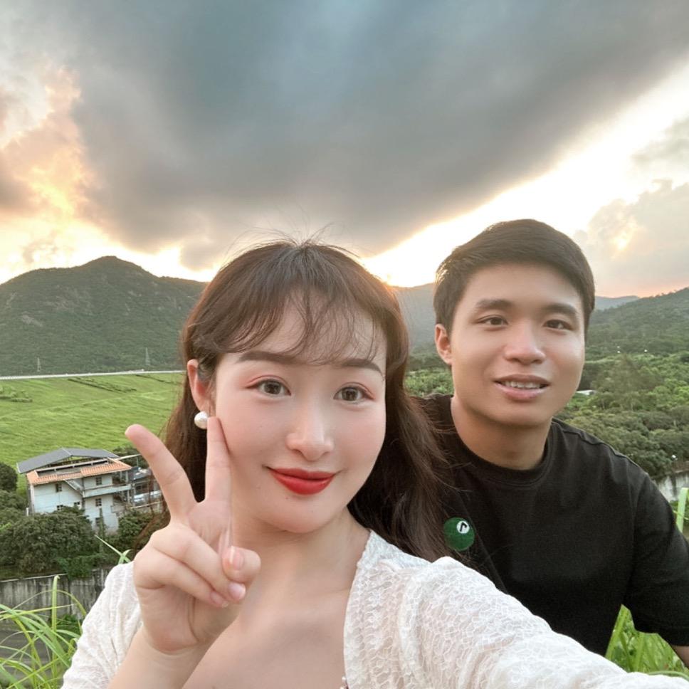 小辉小婷（养娃中）