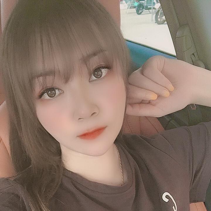 卢👙潇洒