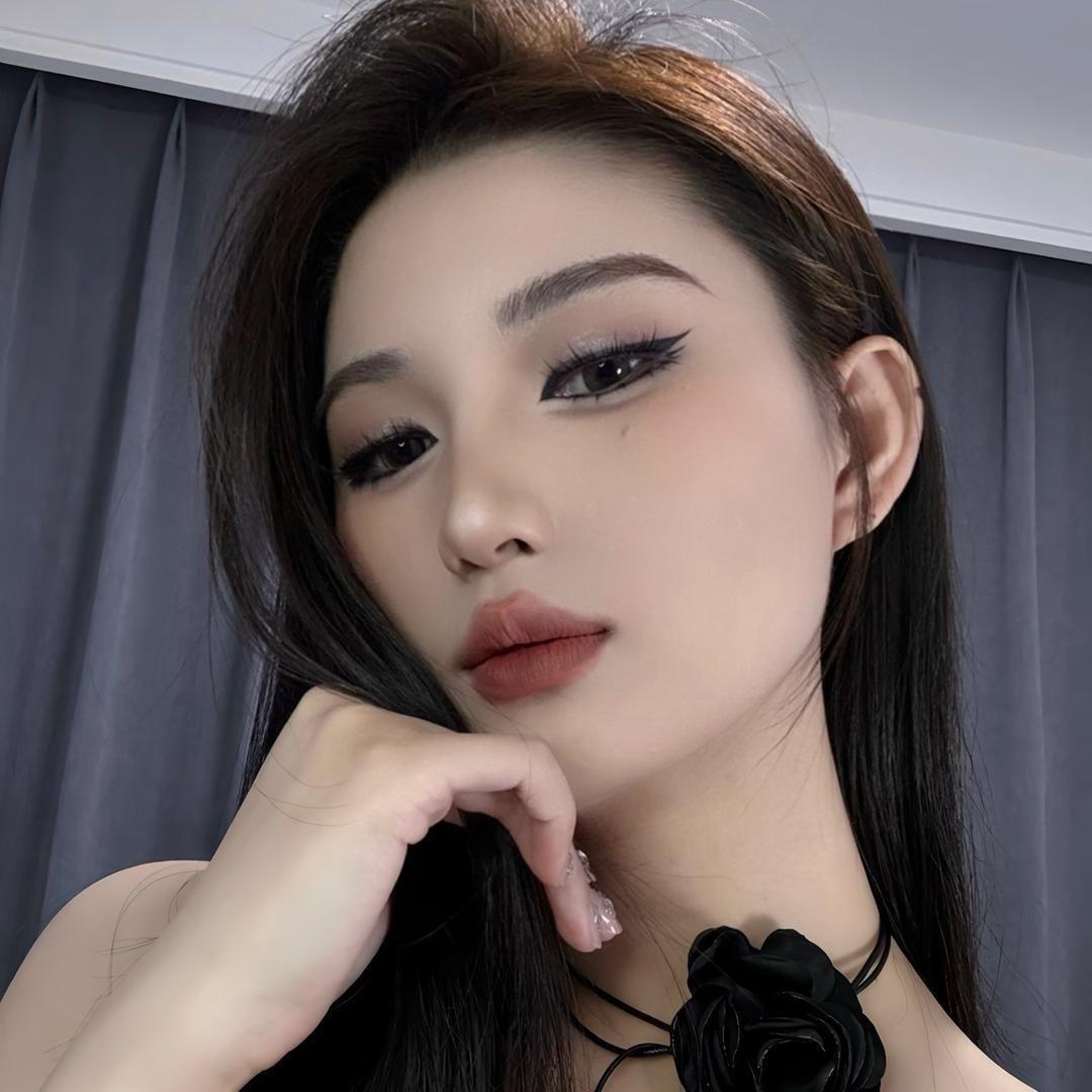 卖内衣的小美