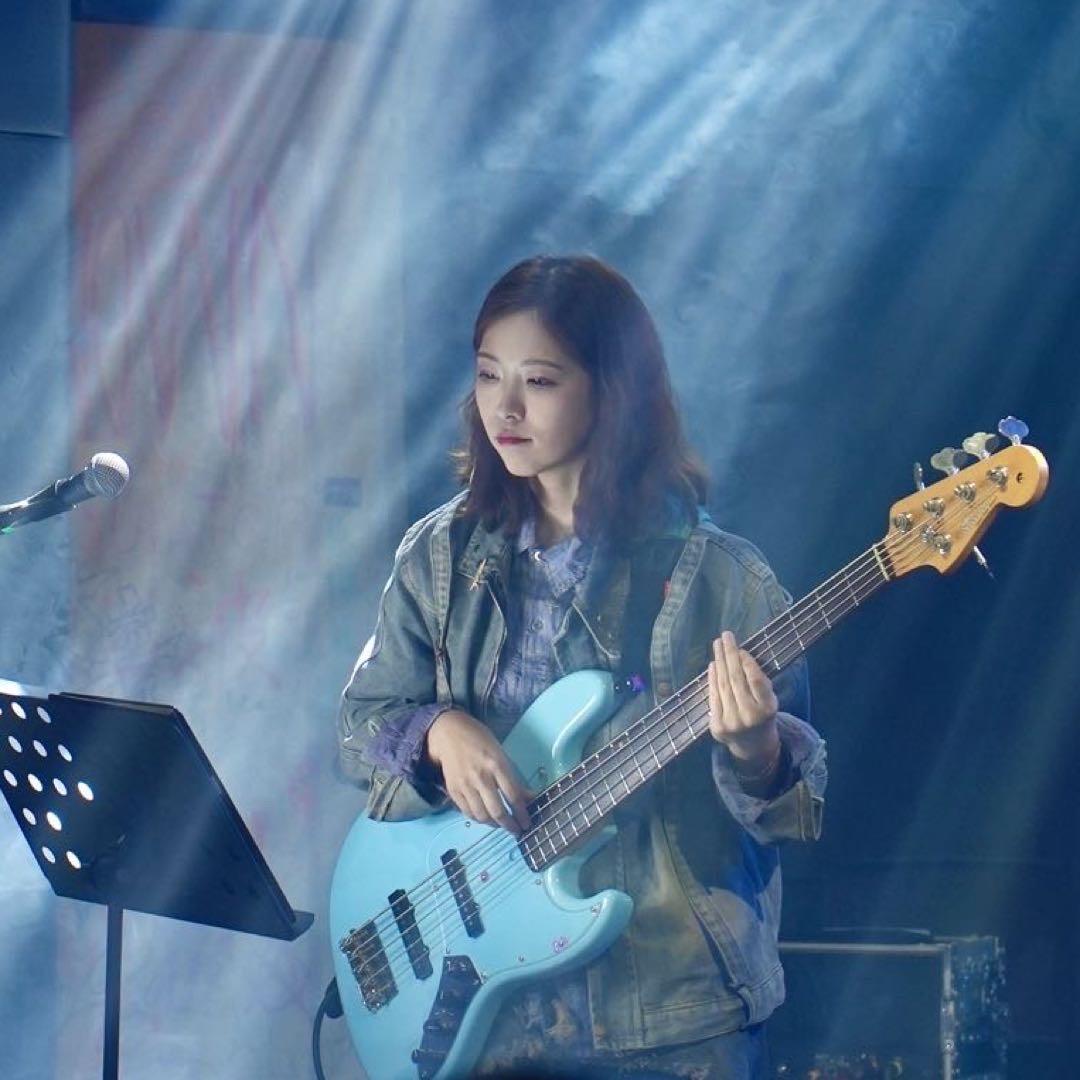 圈圈bass