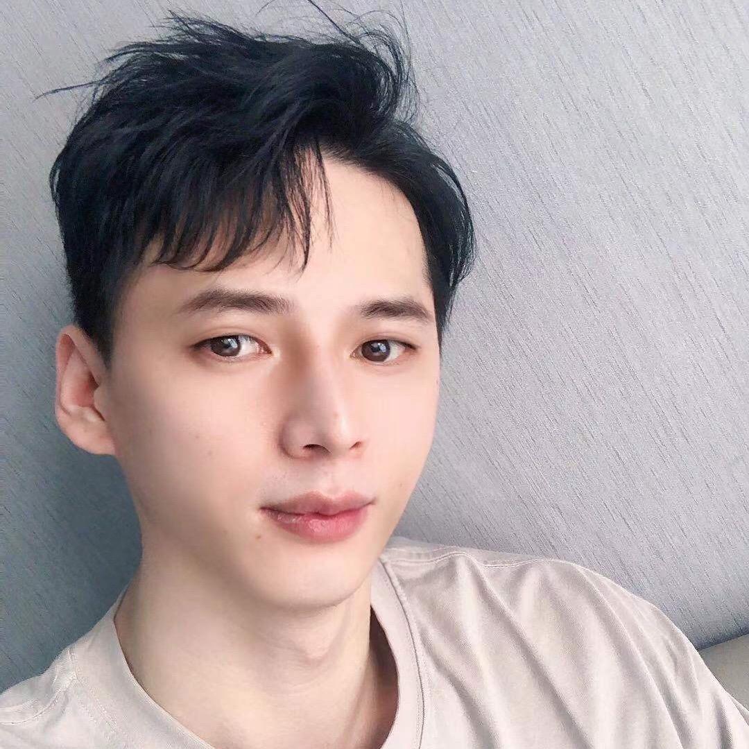 沐辰造型馆官方号