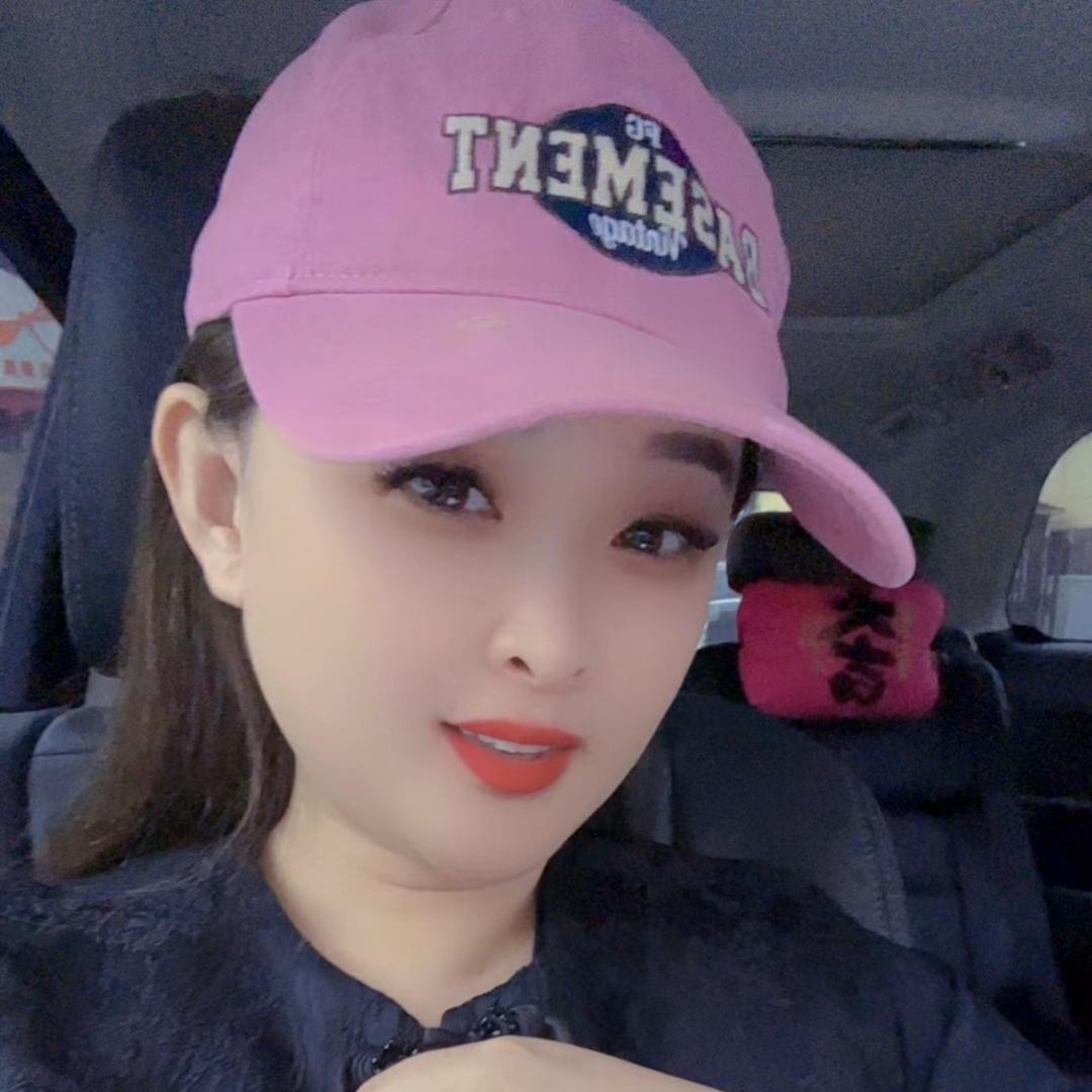 宝贝基地青少年潮牌(女人街店)