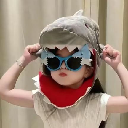 椿不见.