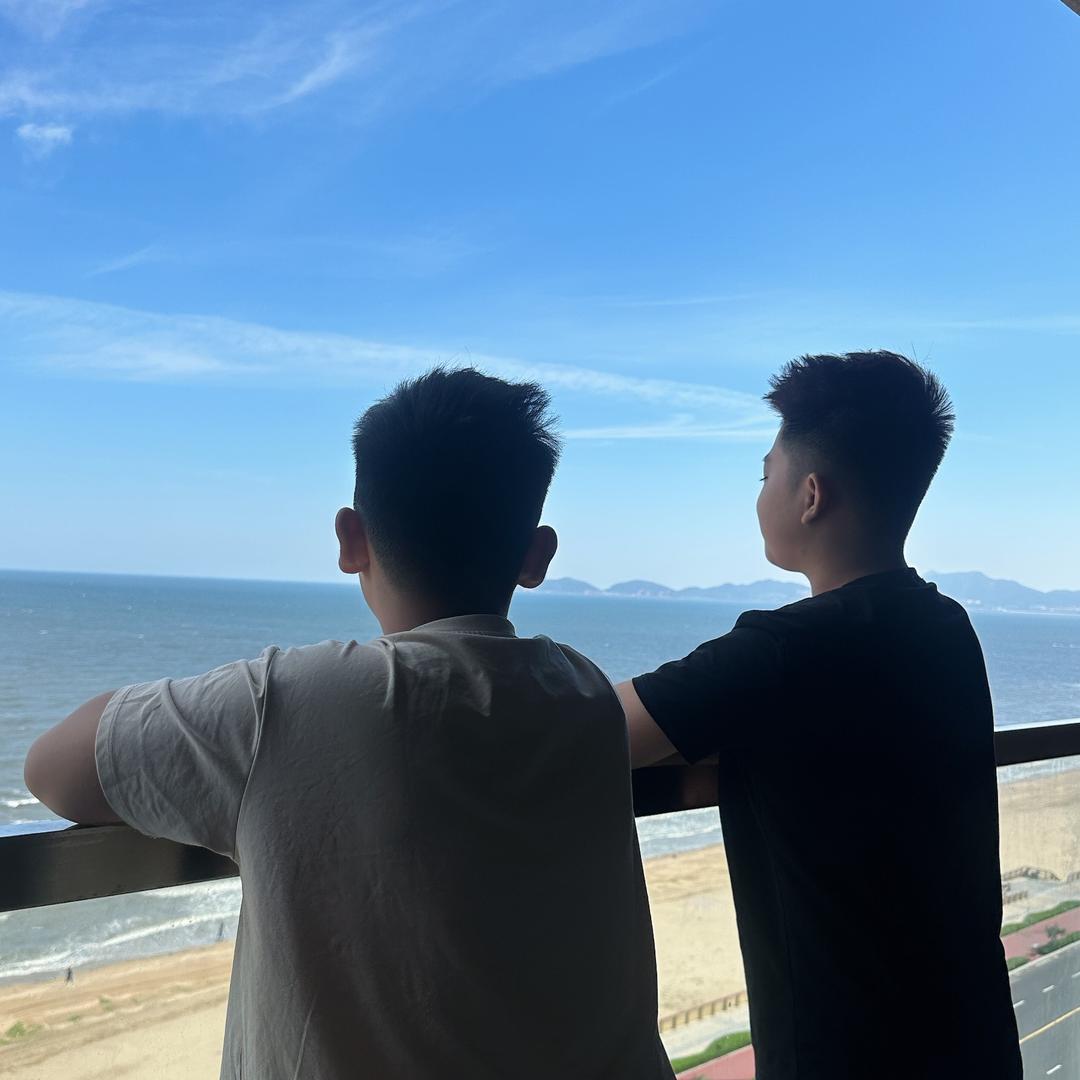 佳哥佳弟