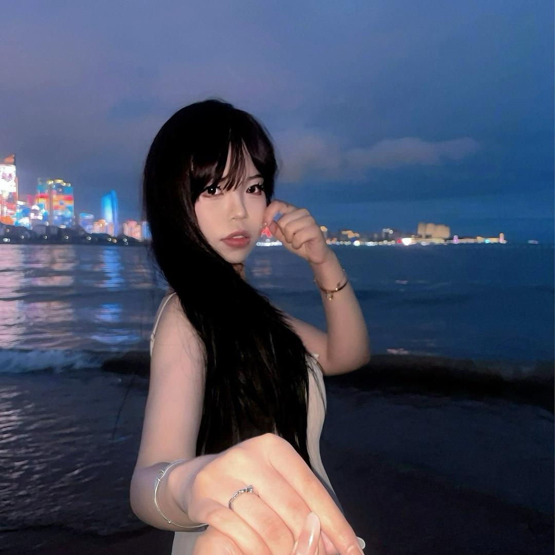 岁岁吖