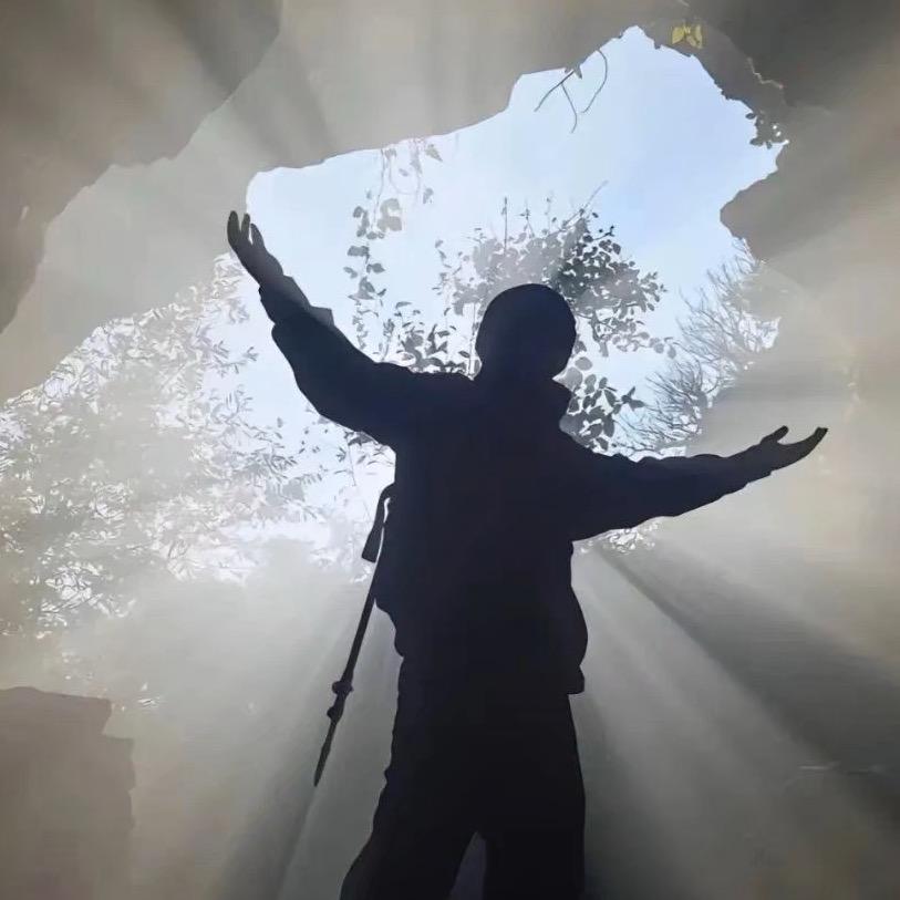 𝓼𝓪𝓷𝓰𝓭𝓪𝓷 👑