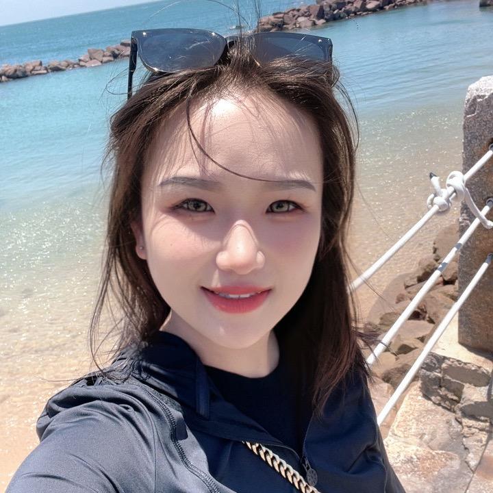 爱吃鱼的俞姐姐
