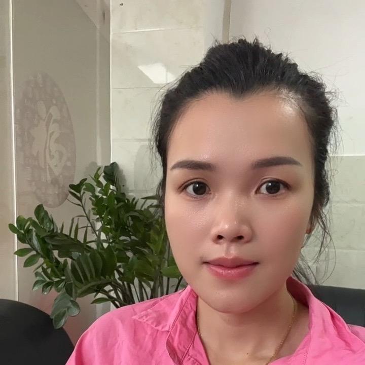 清雅淡然🌸玲🌸