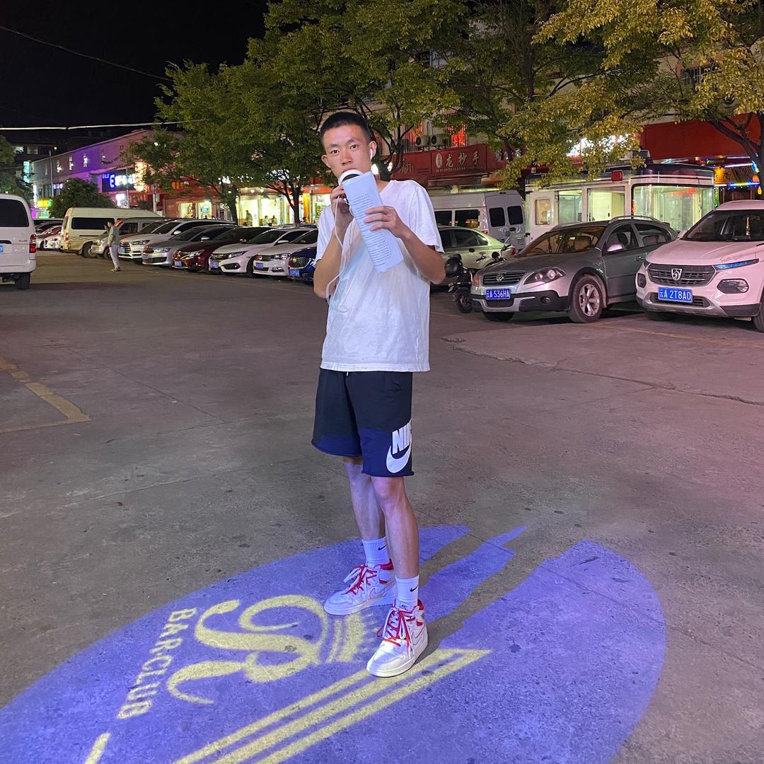 刘lei