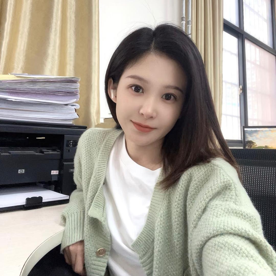 黑加仑不黑
