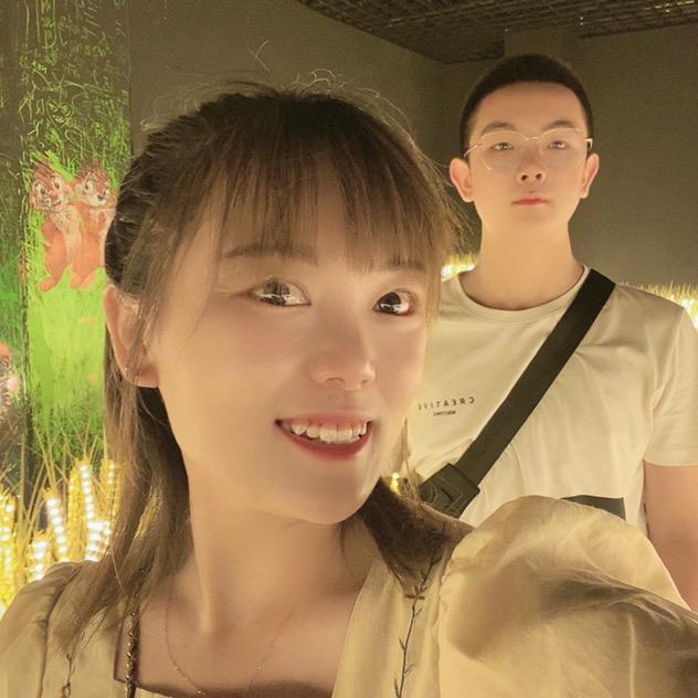 猫猫美依女装