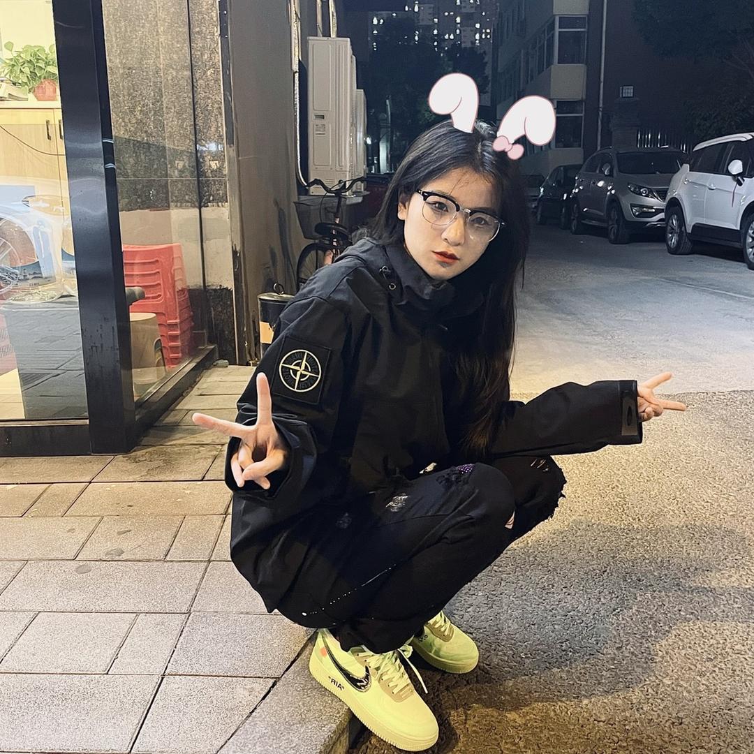 圣.