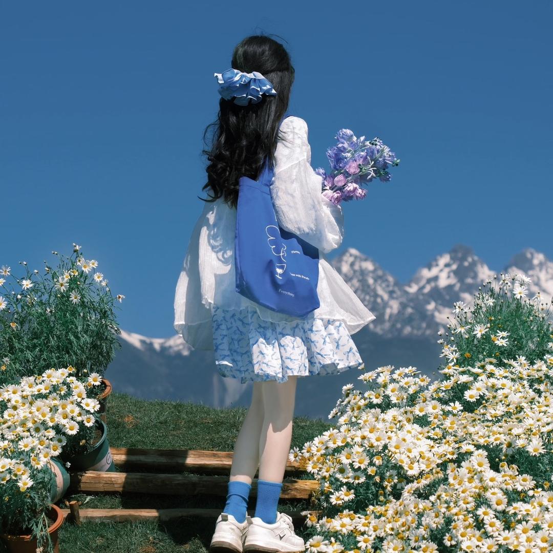 嗷呜🐰