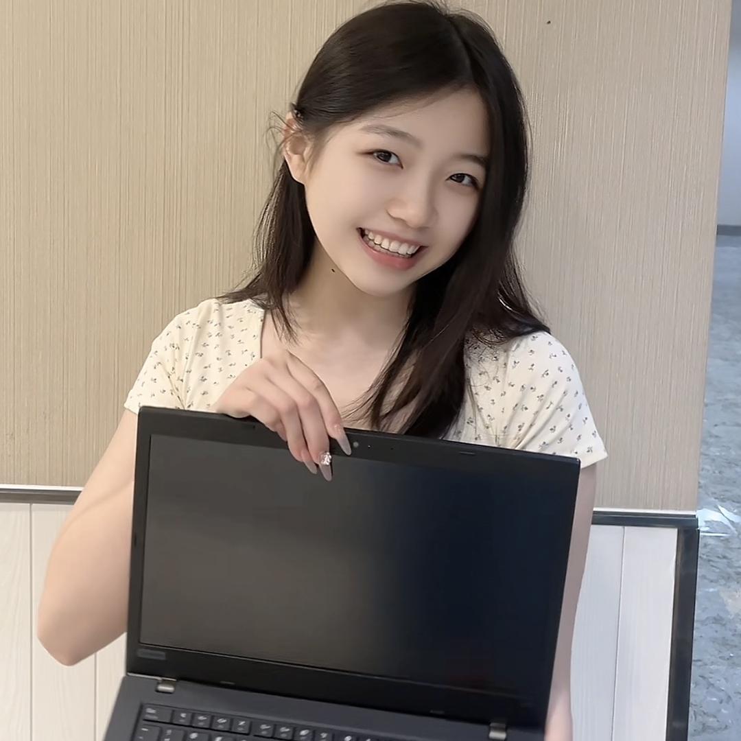 包含数码店电脑