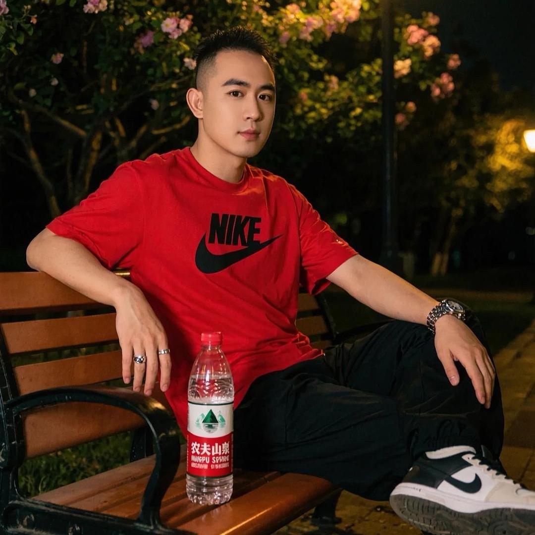 ᥫᩣ🐉¹⁹₈8宋先生᭄ꦿ࿐