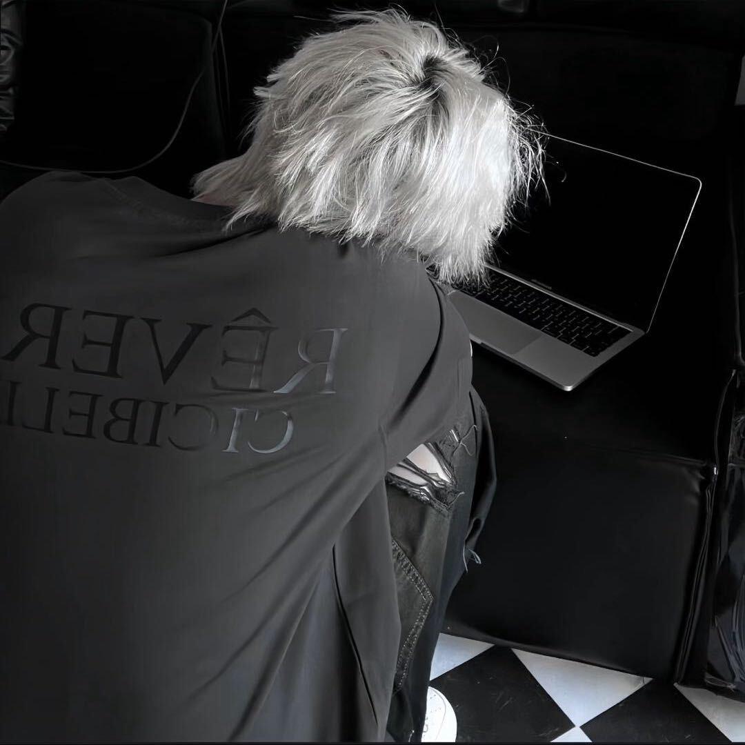 西伯利亚花果山社恐泪失禁蕾丝送外卖小少爷